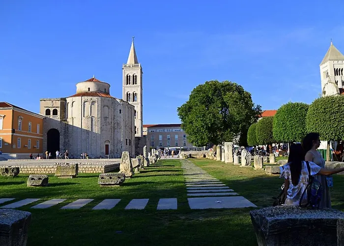 Апартаменти Corner